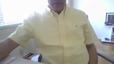 juanearth1 online show from April 26, 11:01 pm