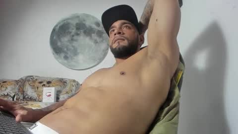 Juanes online show from March 24, 2:50 am