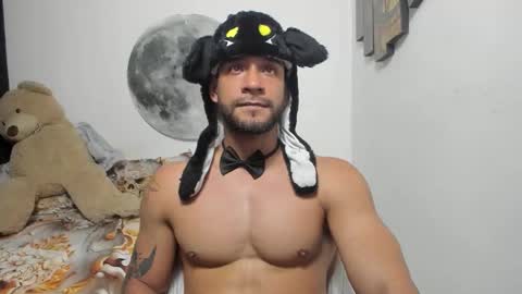 Juanes online show from March 15, 1:57 am