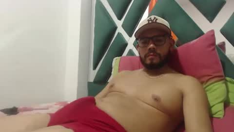juanfe_style online show from September 18, 2:46 am