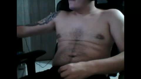 Snapshot of juanitobdick chatting on February 3, 4:57 am Juan online show from February 3, 4:57 am