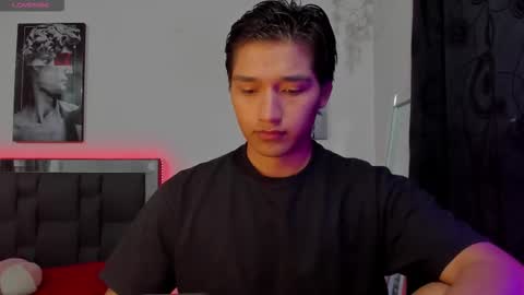 juanjo ferrari online show from November 5, 1:51 am