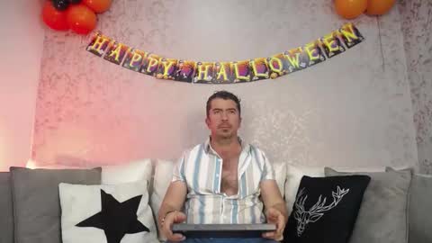 Snapshot of juank_fit45 chatting on October 7, 2:10 pm Juan k online show from October 7, 2:10 pm