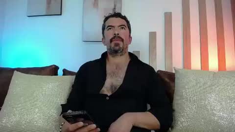 Juan k online show from June 27, 5:21 am