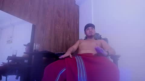 Snapshot of juanmechanic chatting on October 12, 6:29 am JUAN online show from October 12, 6:29 am