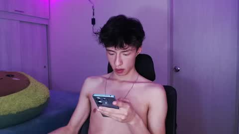 juanmres online show from April 16, 11:29 pm