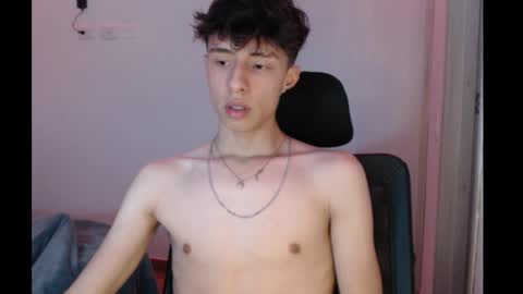 juanmres online show from November 29, 6:59 am