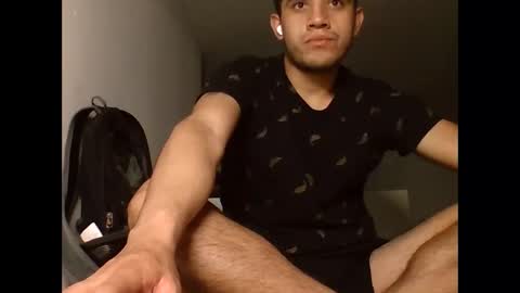 Snapshot of juanperez1999777 chatting on October 26, 9:28 pm juanperez1999777 online show from October 26, 9:28 pm