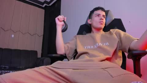 Juan online show from December 17, 8:15 pm