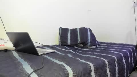 Snapshot of juansuarez204 chatting on October 29, 11:29 pm juansuarez204 online show from October 29, 11:29 pm