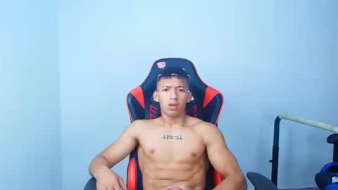 Snapshot of juansw66 chatting on September 23, 5:51 am juansw66 online show from September 23, 5:51 am