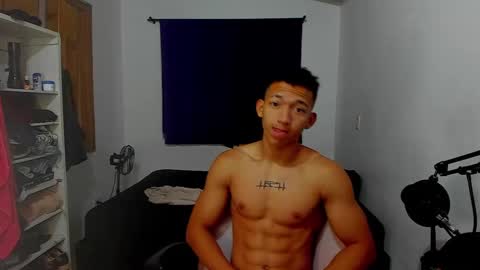 Snapshot of juansw66 chatting on September 13, 12:17 pm juansw66 online show from September 13, 12:17 pm