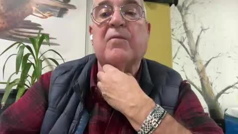 Juan online show from November 24, 7:48 pm