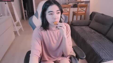 Aoi online show from March 12, 11:40 am