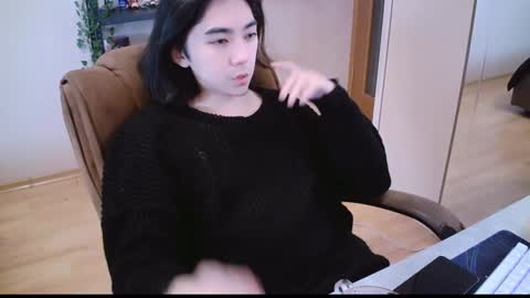 Snapshot of judame_aoi chatting on December 7, 12:45 pm Aoi online show from December 7, 12:45 pm