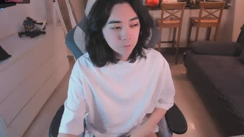 Aoi online show from April 2, 7:11 pm