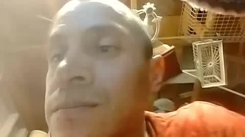 Carlos online show from December 23, 12:46 am