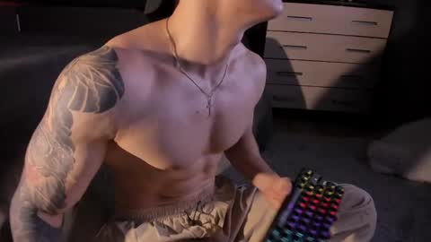 Mike online show from April 5, 9:33 pm