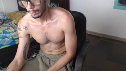 Julfigo online show from June 21, 4:12 pm