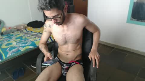 Julfigo online show from June 25, 5:39 pm