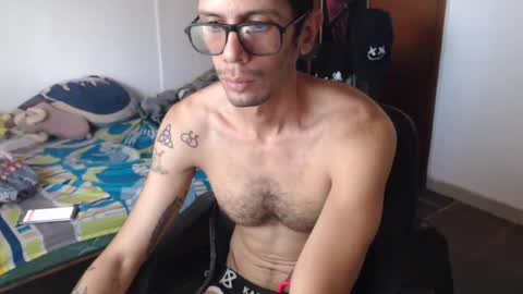Julfigo online show from July 28, 3:21 pm