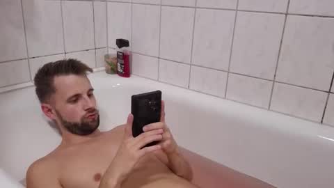 Julia  Adam online show from October 18, 9:09 pm