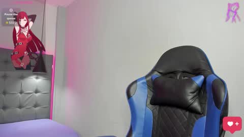 julian_smith21 online show from March 24, 2:22 pm