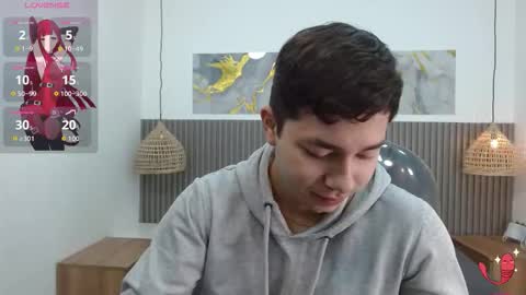 julian_smith21 online show from March 7, 12:47 pm