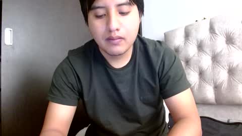 Julian online show from May 11, 2:41 pm