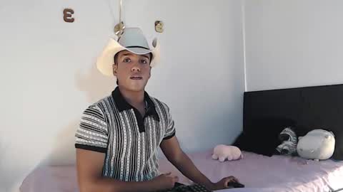 Juliann online show from October 20, 2:32 pm