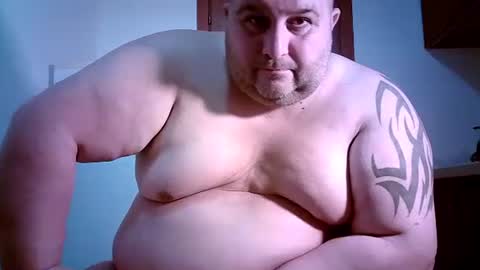 Juliano online show from April 29, 2:38 am