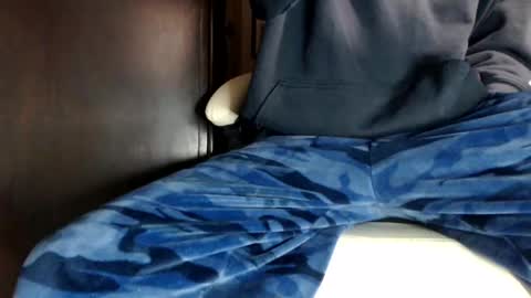 Snapshot of juliet_whiskey_foxtrot chatting on December 25, 2:02 pm Juliet Whiskey Foxtrot online show from December 25, 2:02 pm