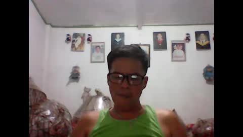 Julius online show from February 12, 2:01 pm