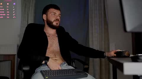 Snapshot of juliusmasters chatting on October 28, 9:06 pm JULiUS online show from October 28, 9:06 pm