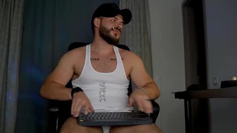 Snapshot of juliusmasters chatting on October 23, 6:55 pm JULiUS online show from October 23, 6:55 pm