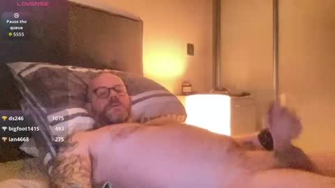 jumbojimbo online show from April 11, 8:18 am