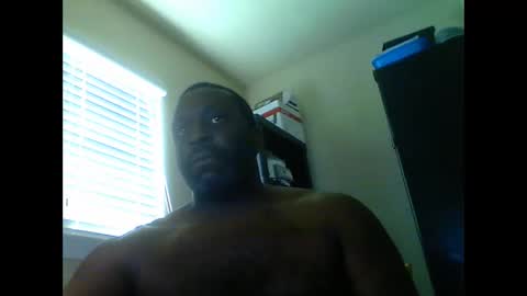 junbug8812 online show from February 3, 3:50 pm