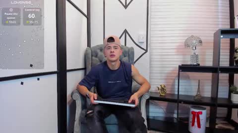 Junior online show from October 25, 9:38 pm