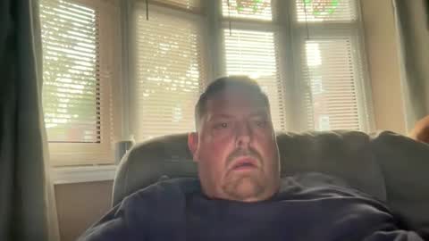 Snapshot of junky345 chatting on September 18, 5:37 pm Junky online show from September 18, 5:37 pm