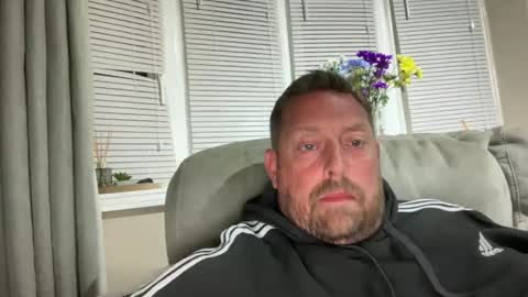 Junky online show from April 27, 9:09 pm