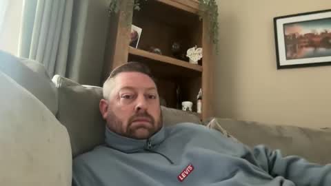 Snapshot of junky345 chatting on February 24, 11:32 am Junky online show from February 24, 11:32 am