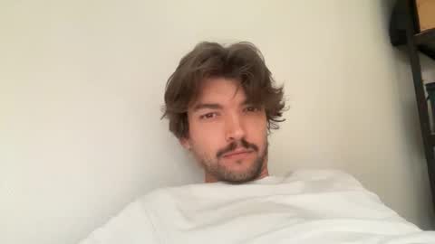 Snapshot of just_a_guy_with_a_big_cock chatting on October 3, 9:36 am just_a_guy_with_a_big_cock online show from October 3, 9:36 am