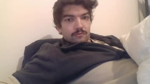 Snapshot of just_a_guy_with_a_big_cock chatting on December 12, 8:53 pm just_a_guy_with_a_big_cock online show from December 12, 8:53 pm