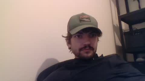 Snapshot of just_a_guy_with_a_big_cock chatting on December 7, 1:40 pm just_a_guy_with_a_big_cock online show from December 7, 1:40 pm