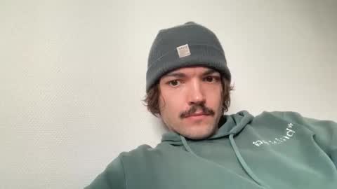 just_a_guy_with_a_big_cock online show from January 13, 10:30 am