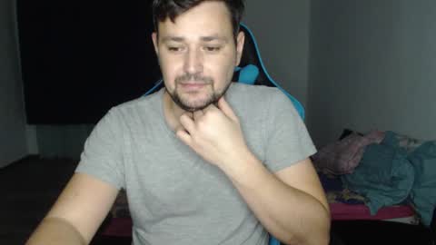 Snapshot of just_a_nice_guy_27 chatting on December 9, 9:22 pm Alex online show from December 9, 9:22 pm