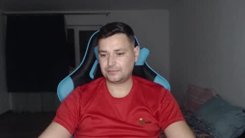 Snapshot of just_a_nice_guy_27 chatting on December 18, 9:29 pm Alex online show from December 18, 9:29 pm