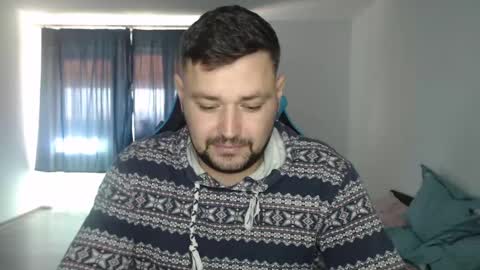 Snapshot of just_a_nice_guy_27 chatting on December 16, 11:12 am Alex online show from December 16, 11:12 am