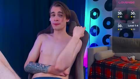 Snapshot of just_sammy chatting on October 14, 7:10 pm Samuel online show from October 14, 7:10 pm