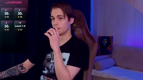 Snapshot of just_sammy chatting on February 3, 3:06 pm Samuel online show from February 3, 3:06 pm
